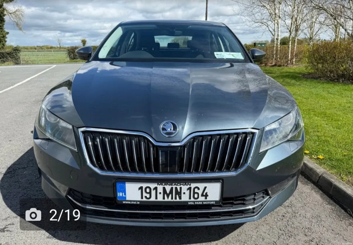 Skoda Superb - Image 2
