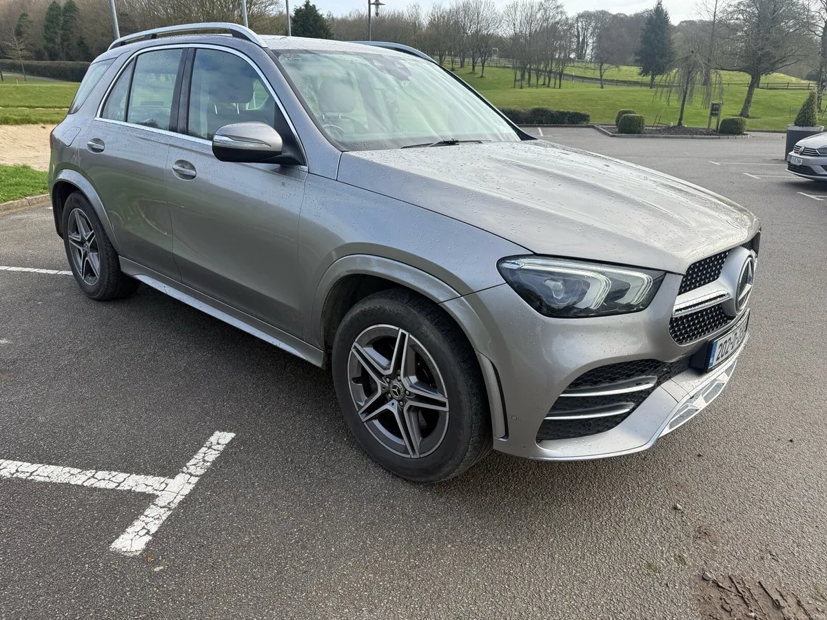 One lady owner 7 seat Gle 300d - Image 3