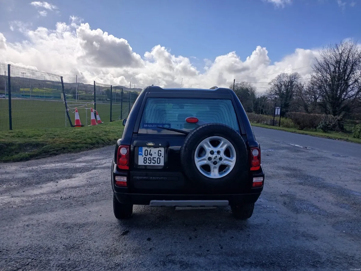 Land Rover Freelander 2004 - Image 2