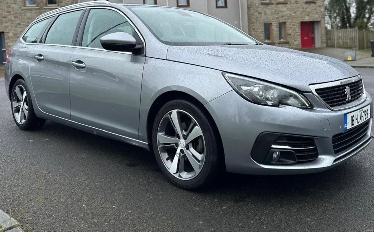 PEUGEOT 308 - Image 3