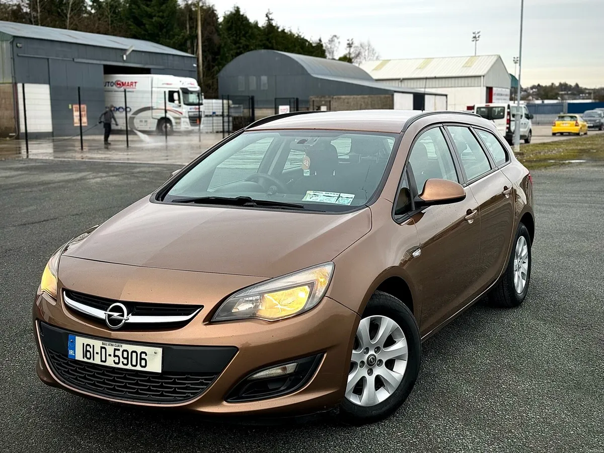 Astra - 2016 - NCT 01.27 - low mileage - good car - Image 2