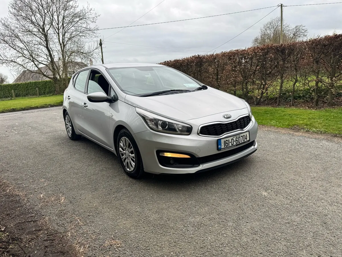 2016 Kia Ceed - NCT 10/26 - Full Service History - Image 2