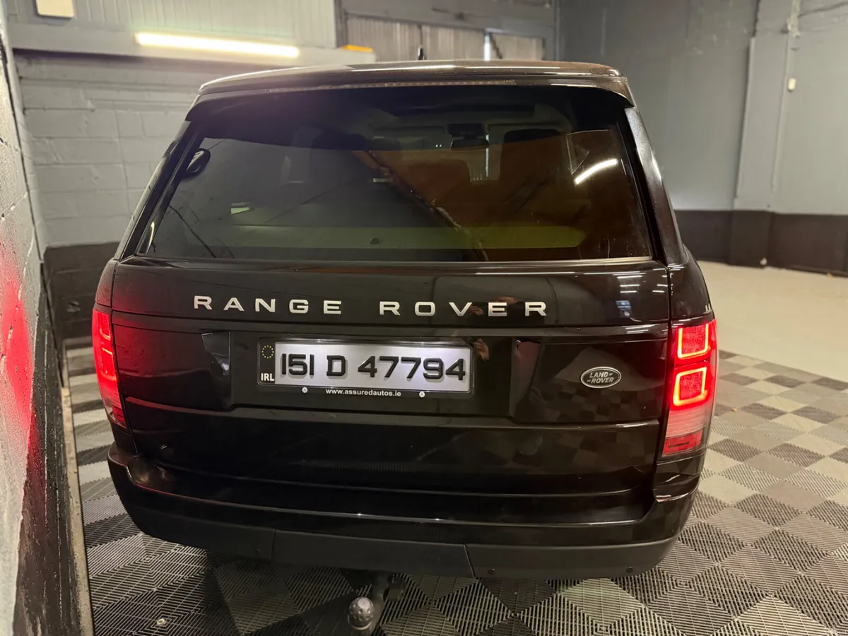 151 Land Rover Range Rover Vogue 3Ltr D *Low Klms* - Image 4