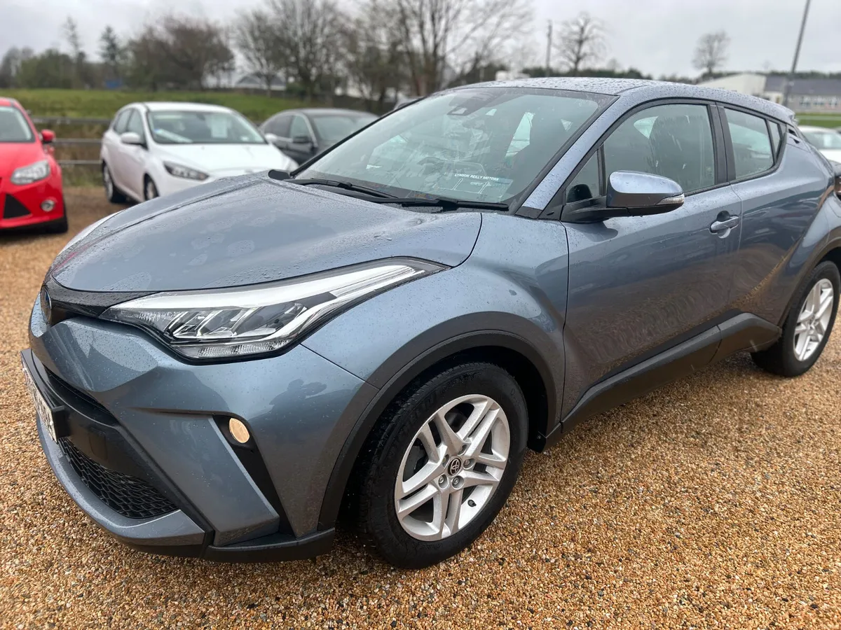Toyota C-HR icon - Image 4