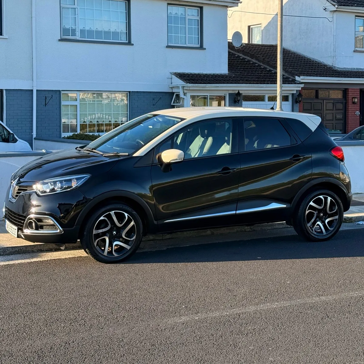 Renault Captur 2014 - Image 1