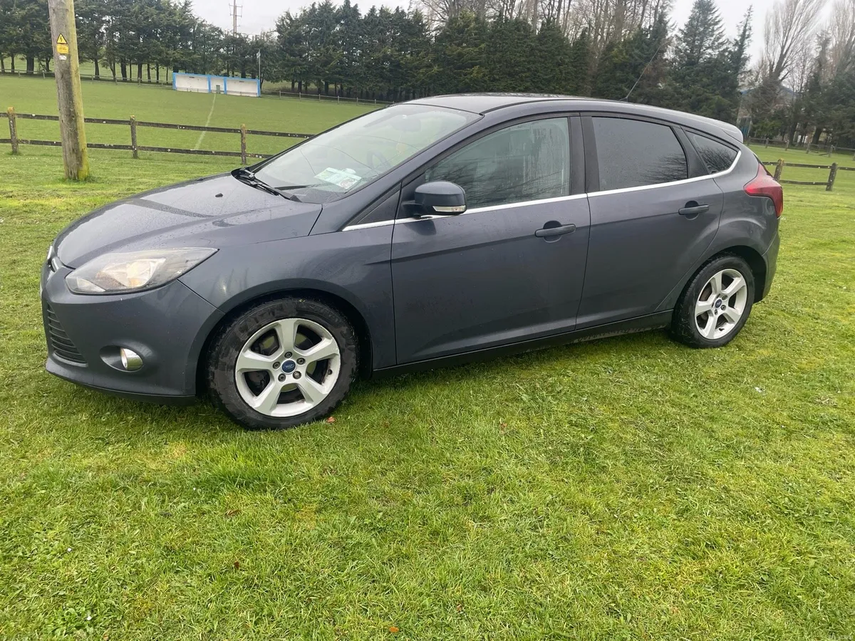 132 ford focus Zetec NEW NCT passed 02.27 - Image 2