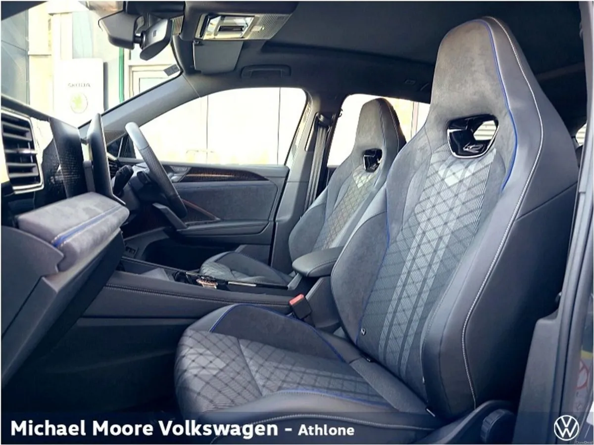 Volkswagen Tiguan TIGUAN RL75+ 2.0TDI DSG 150BHP - Image 4