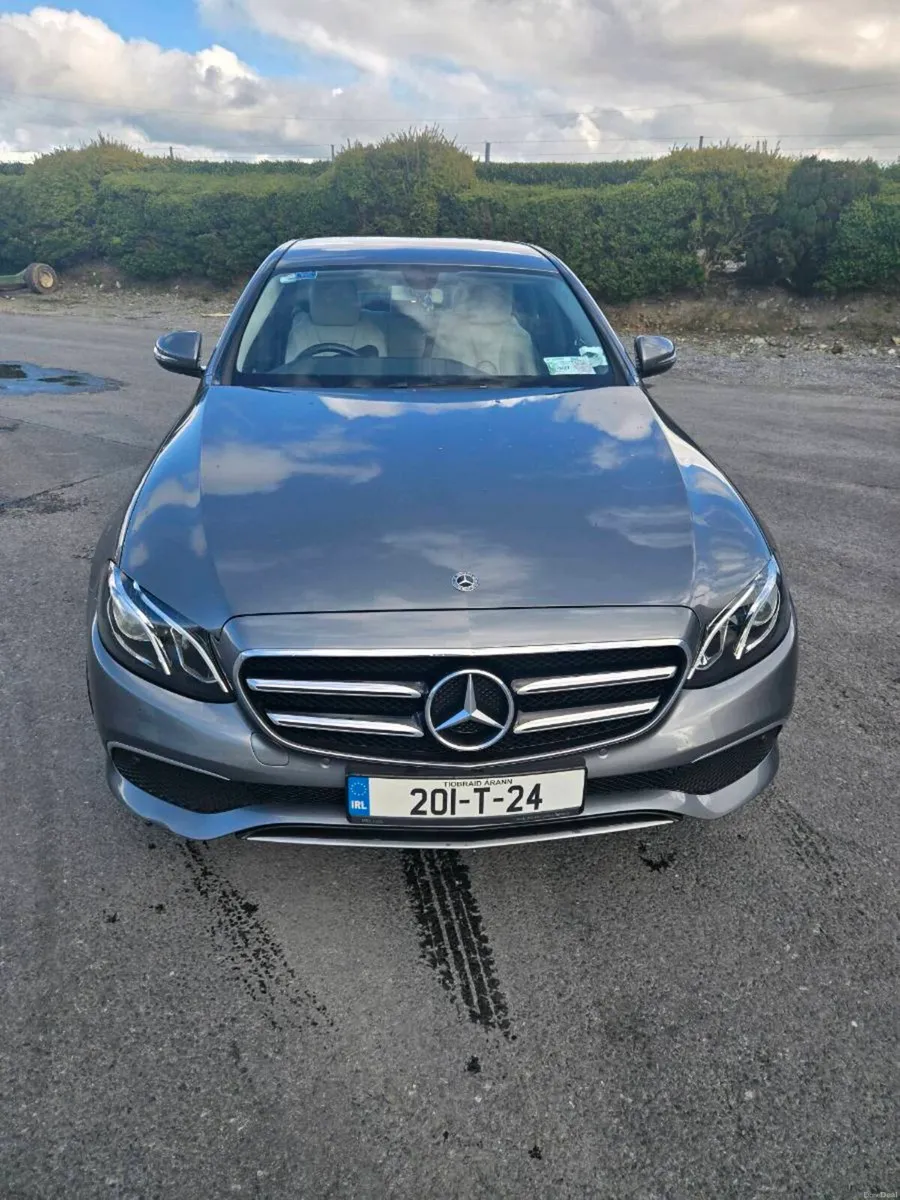 Mercedes E200d - Image 1