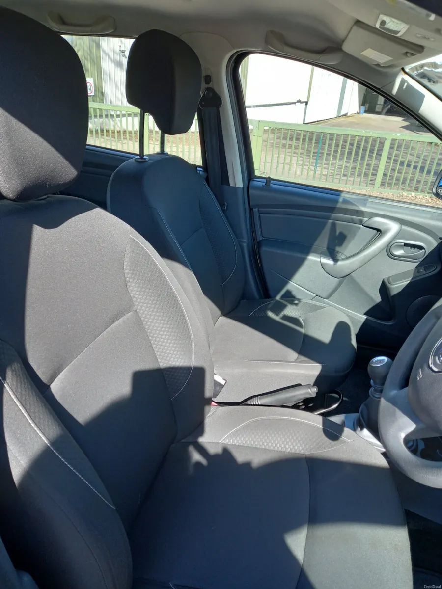 2017 Dacia Duster 1.5 Diesel - Image 4