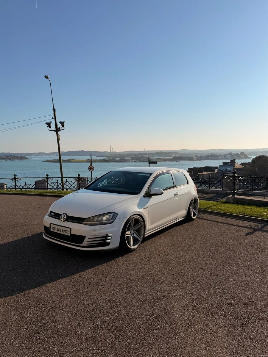 Volkswagen Golf GTD - Image 1