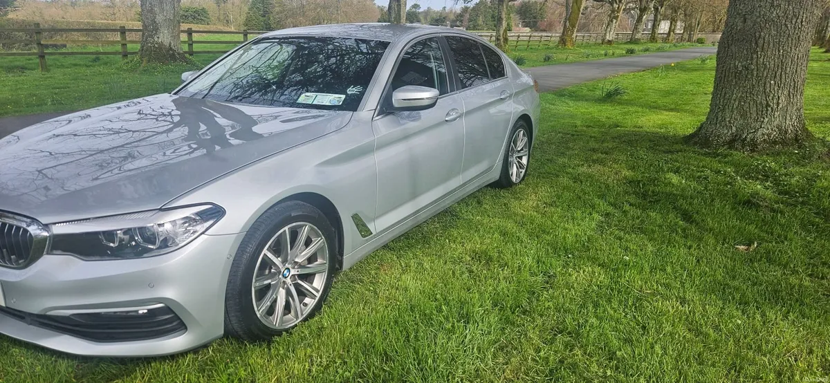 BMW 5-Series 2019 - Image 4