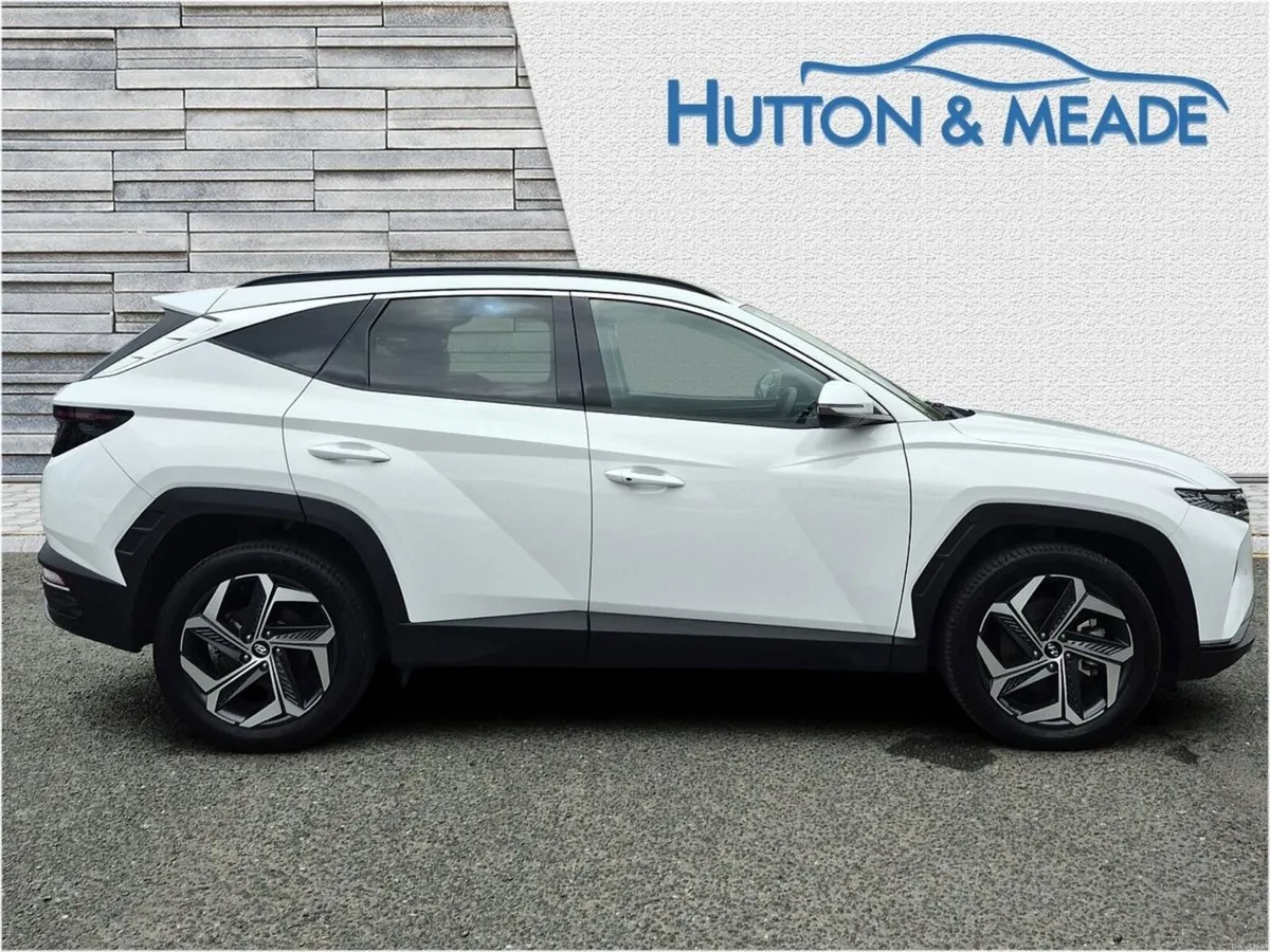 Hyundai Tucson Executive Plus HEV 1.6 Petrol 5dr - Image 6
