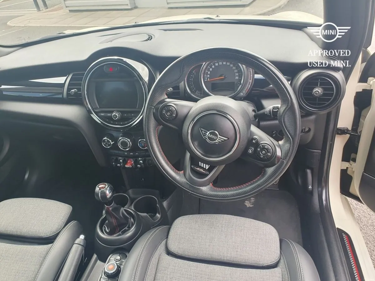 Mini Cooper Cooper S 3-Door - Image 5