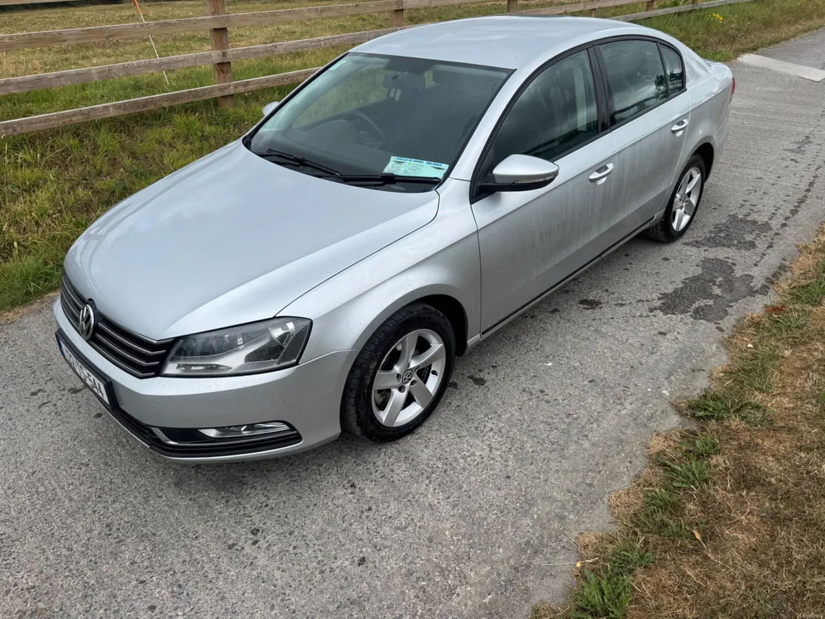 Volkswagen Passat 2013 - Image 4