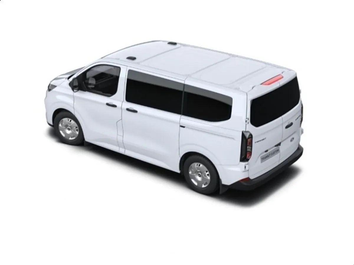 Ford Transit Custom 2.0L EcoBlue 136PS 6 Speed Man - Image 6
