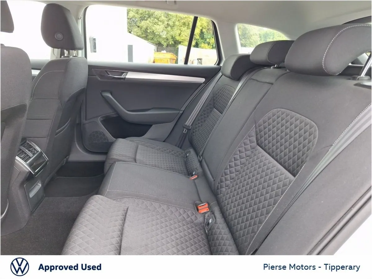 Skoda Superb SUPERB C STY 2.0TDI 150HP DSG - Image 6
