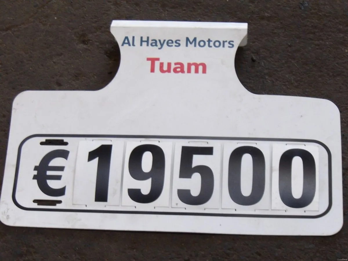 Toyota Yaris 1.5 Hybrid 5Dr Luna - Image 3