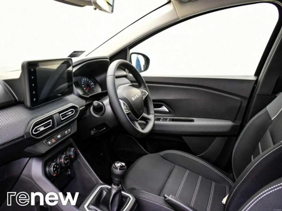 Dacia Sandero Expression TCe 90 5Sp GSR2 - Image 5