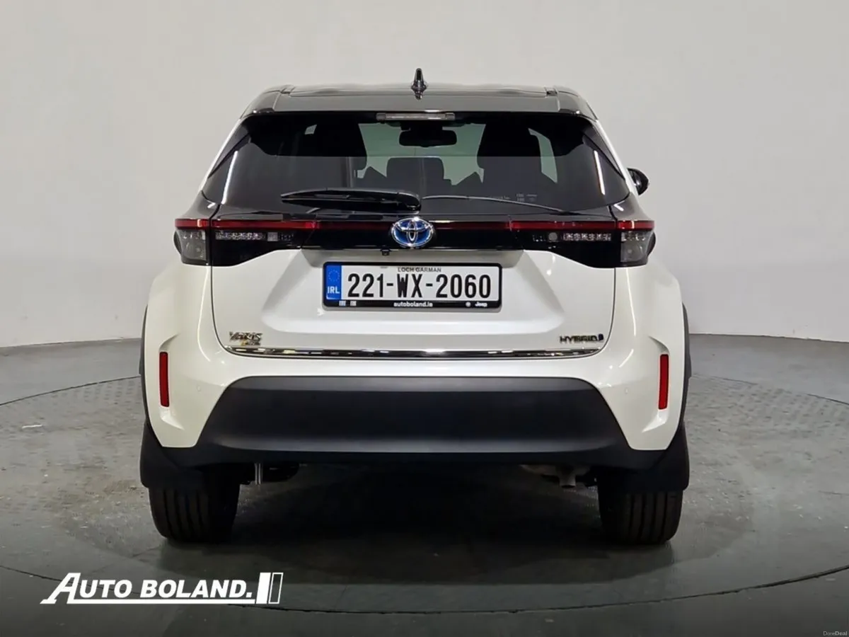 Toyota Yaris Cross 1.5 Hybrid Sol - Image 4