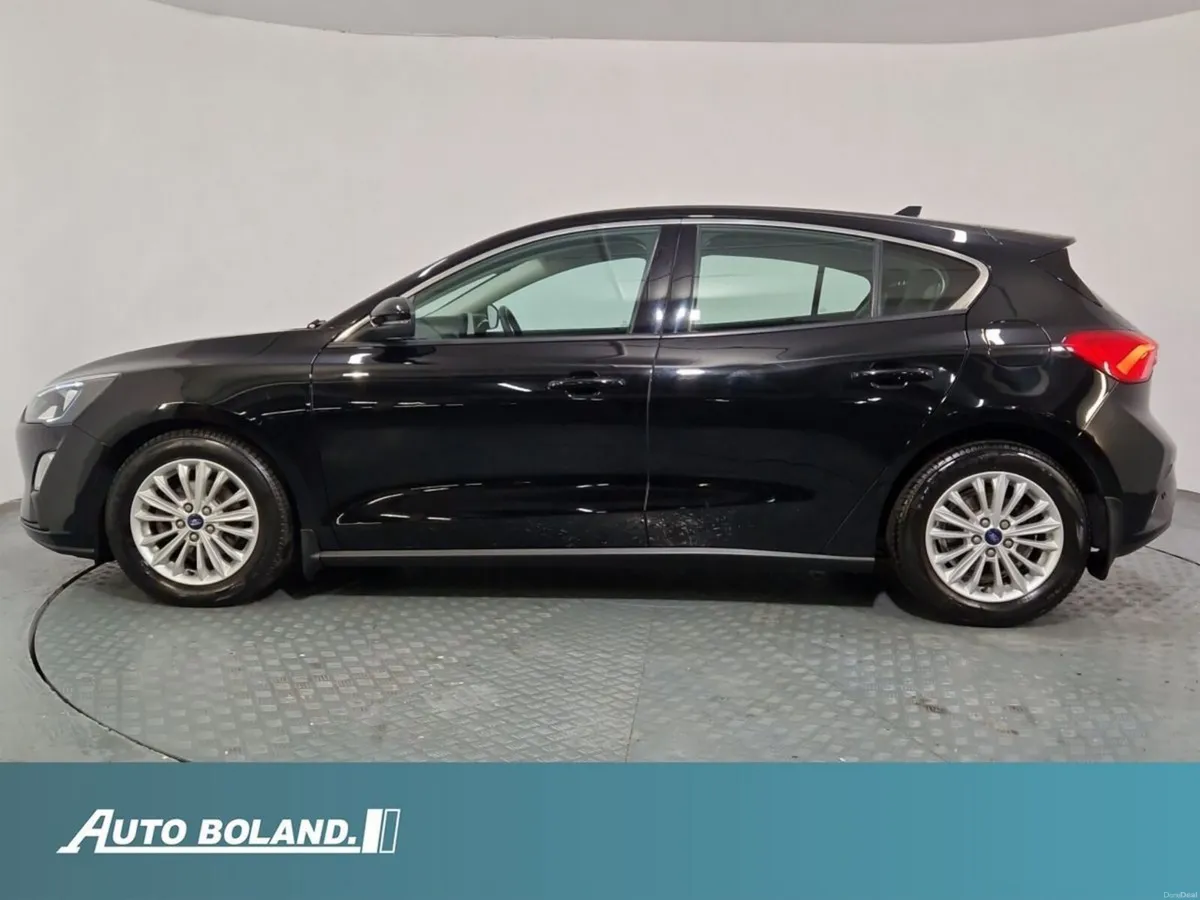 Ford Focus 1.5 TDCi 120PS Titanium - Image 5