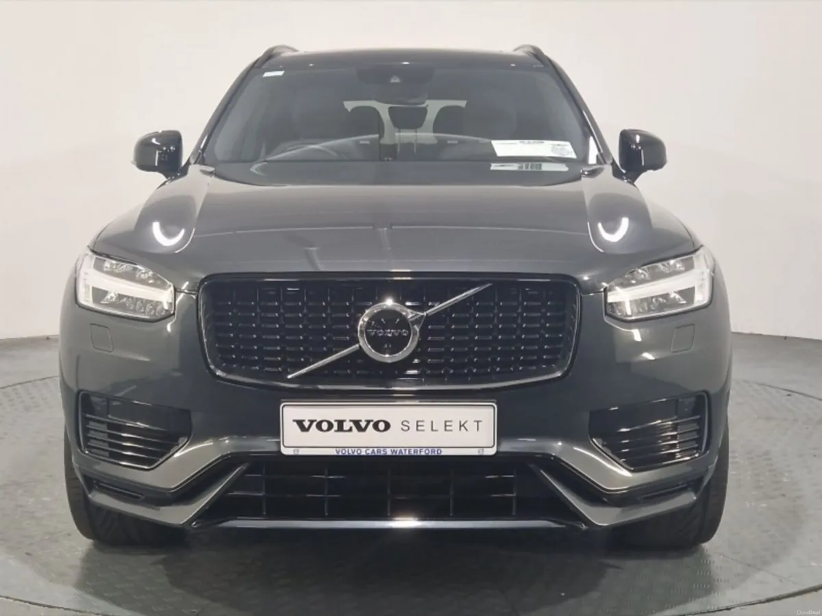 Volvo XC90 PHEV T8 R-Design AWD - Image 2