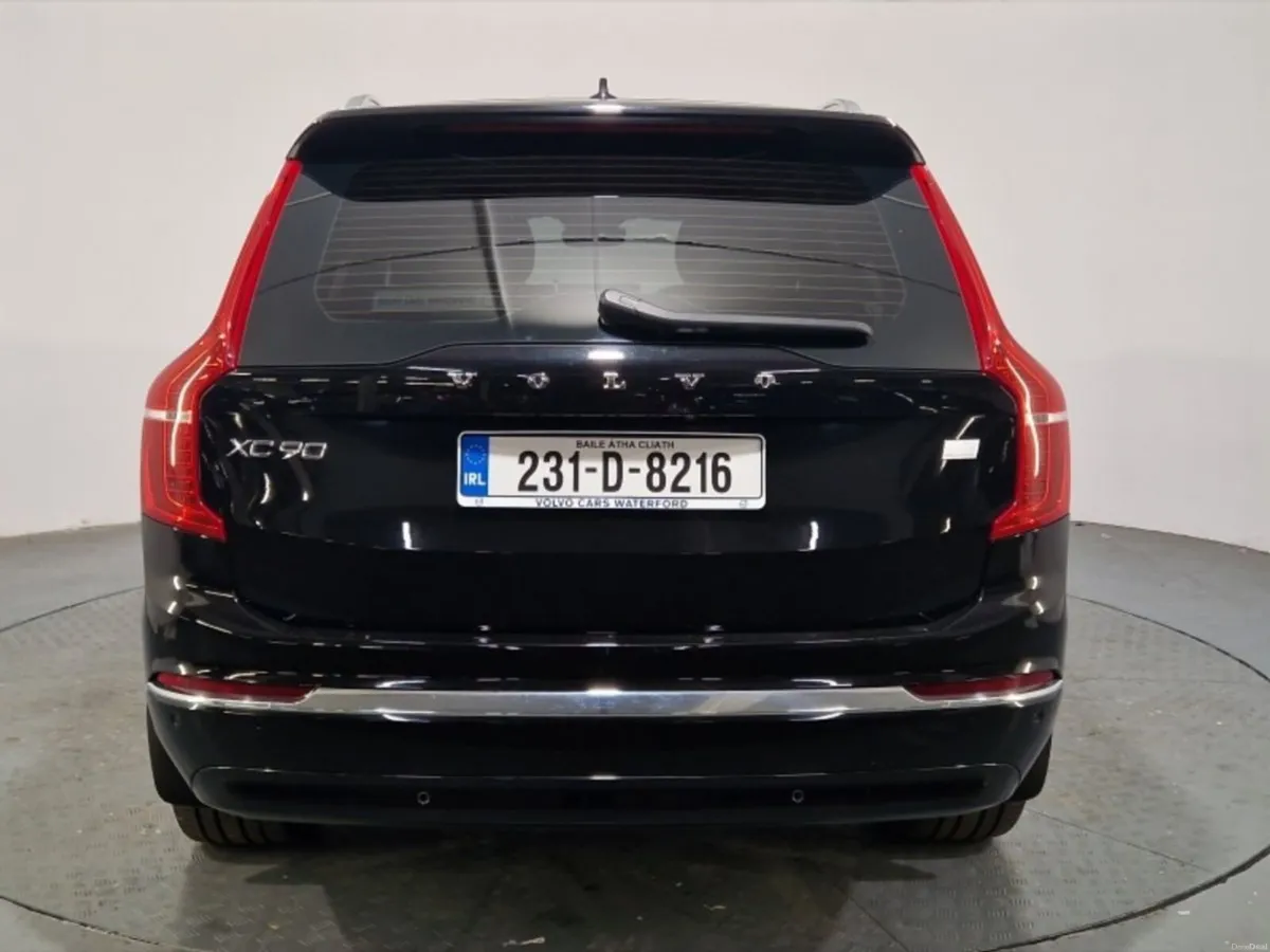 Volvo XC90 T8 PHEV 455hp Core (Bright Theme) - Image 6