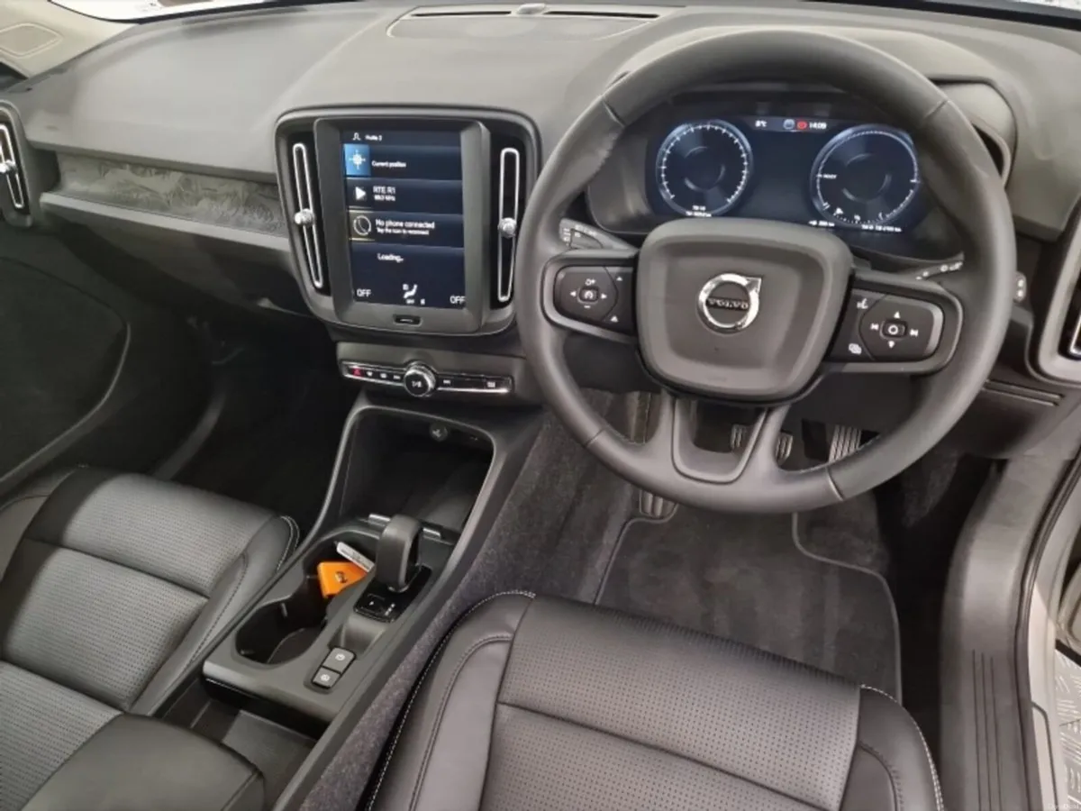 Volvo XC40 T4 PHEV Core (211 BHP) - Image 3