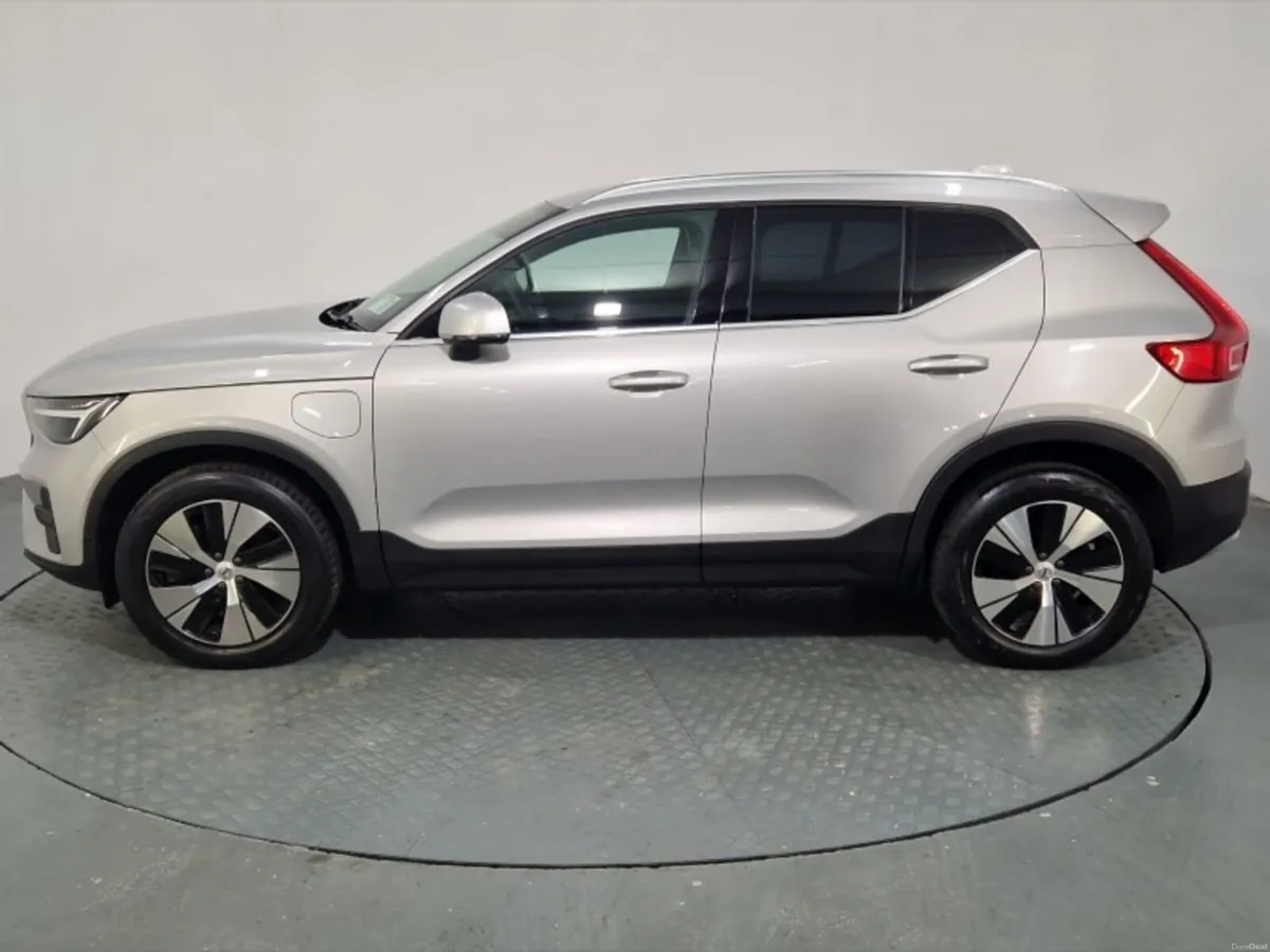Volvo XC40 T4 PHEV Core (211 BHP) - Image 5