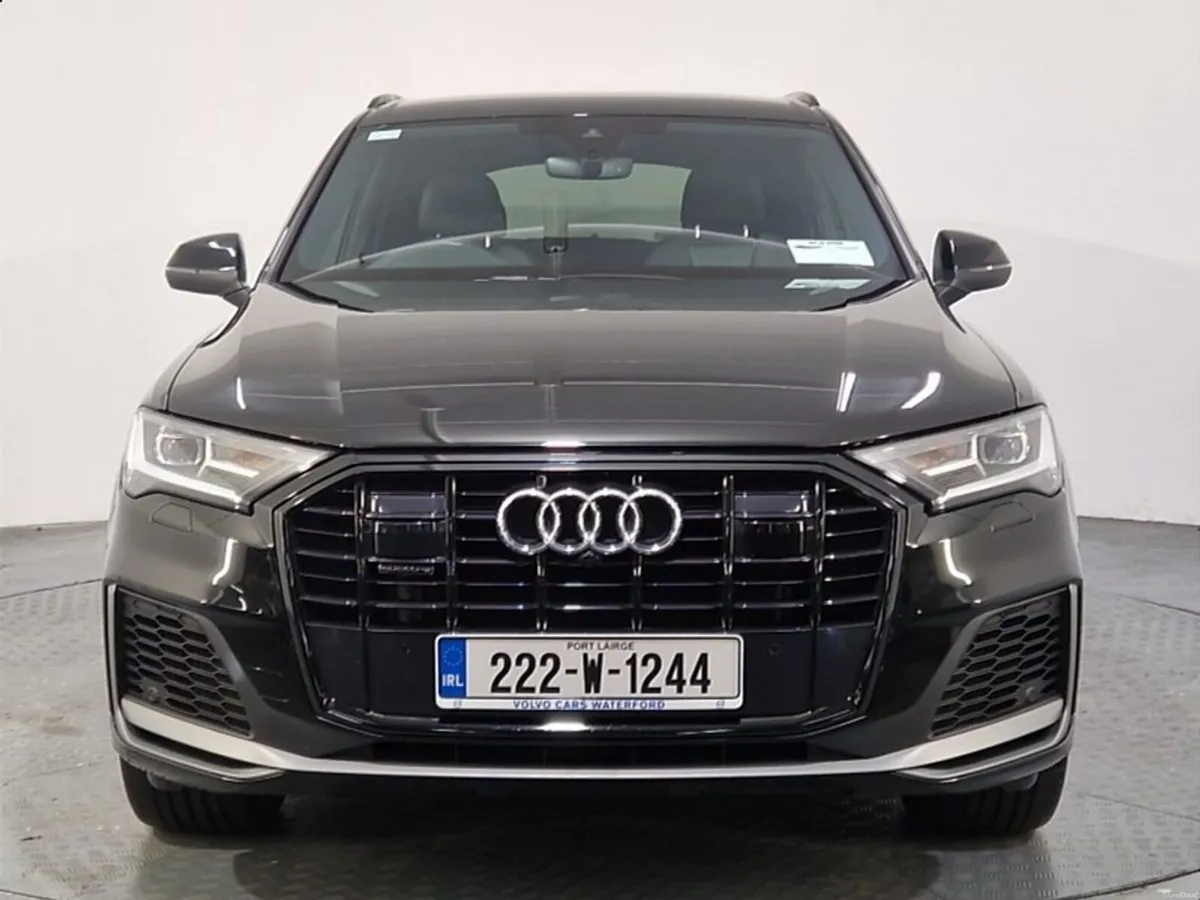 Audi Q7 55 TFSIe S-Line Quattro - Image 2