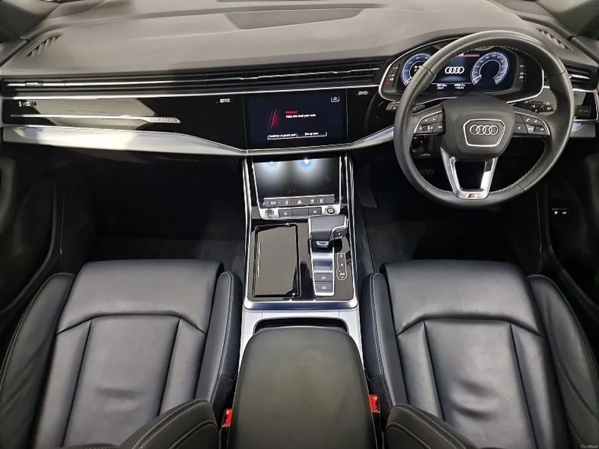 Audi Q7 55 TFSIe S-Line Quattro - Image 6