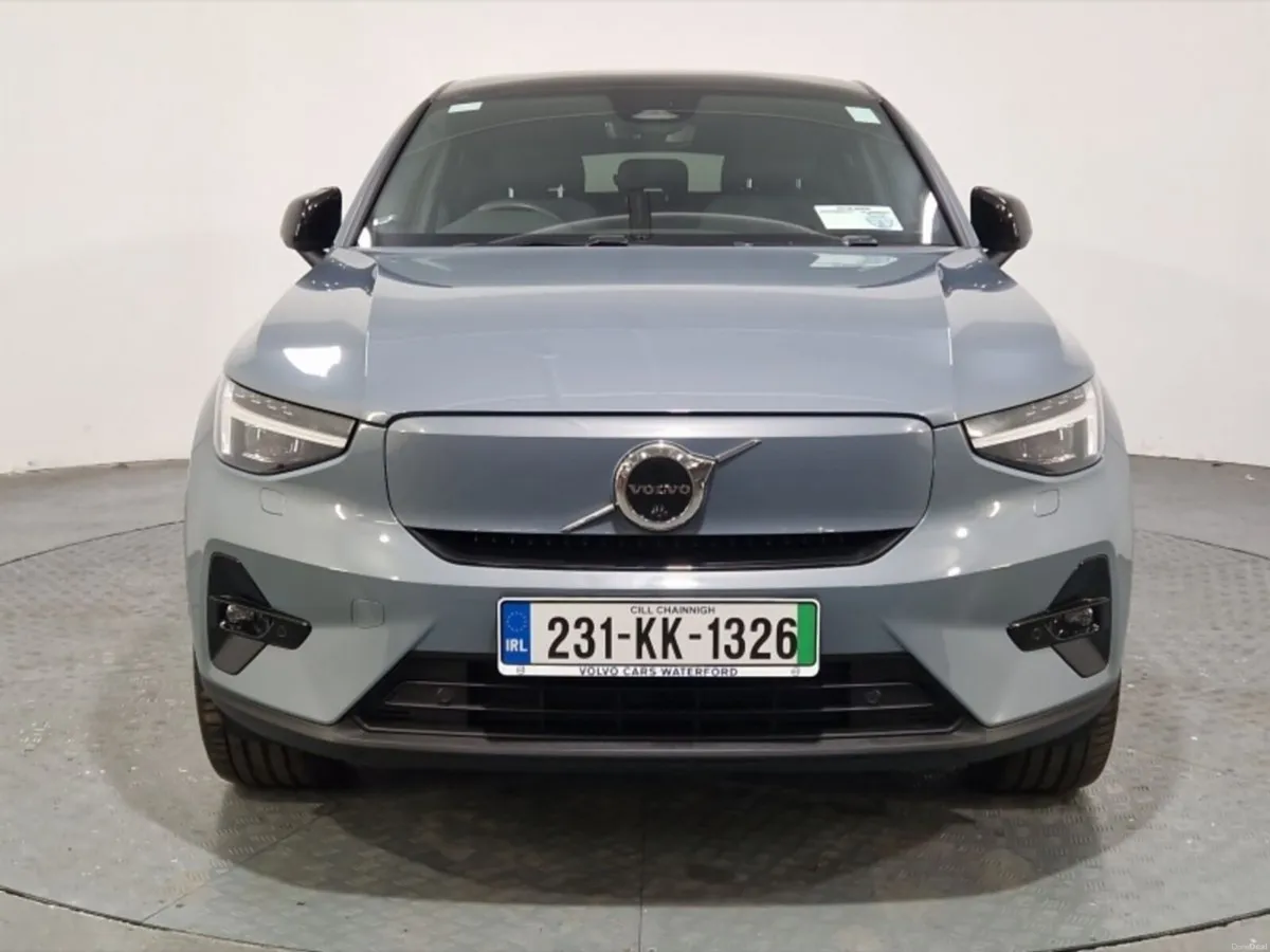 Volvo C40 BEV Ultimate 231HP - Image 2