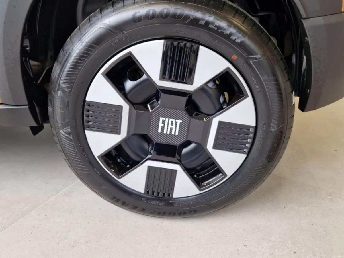 Fiat Panda Grande "Icon"  Tech Pack - Image 4