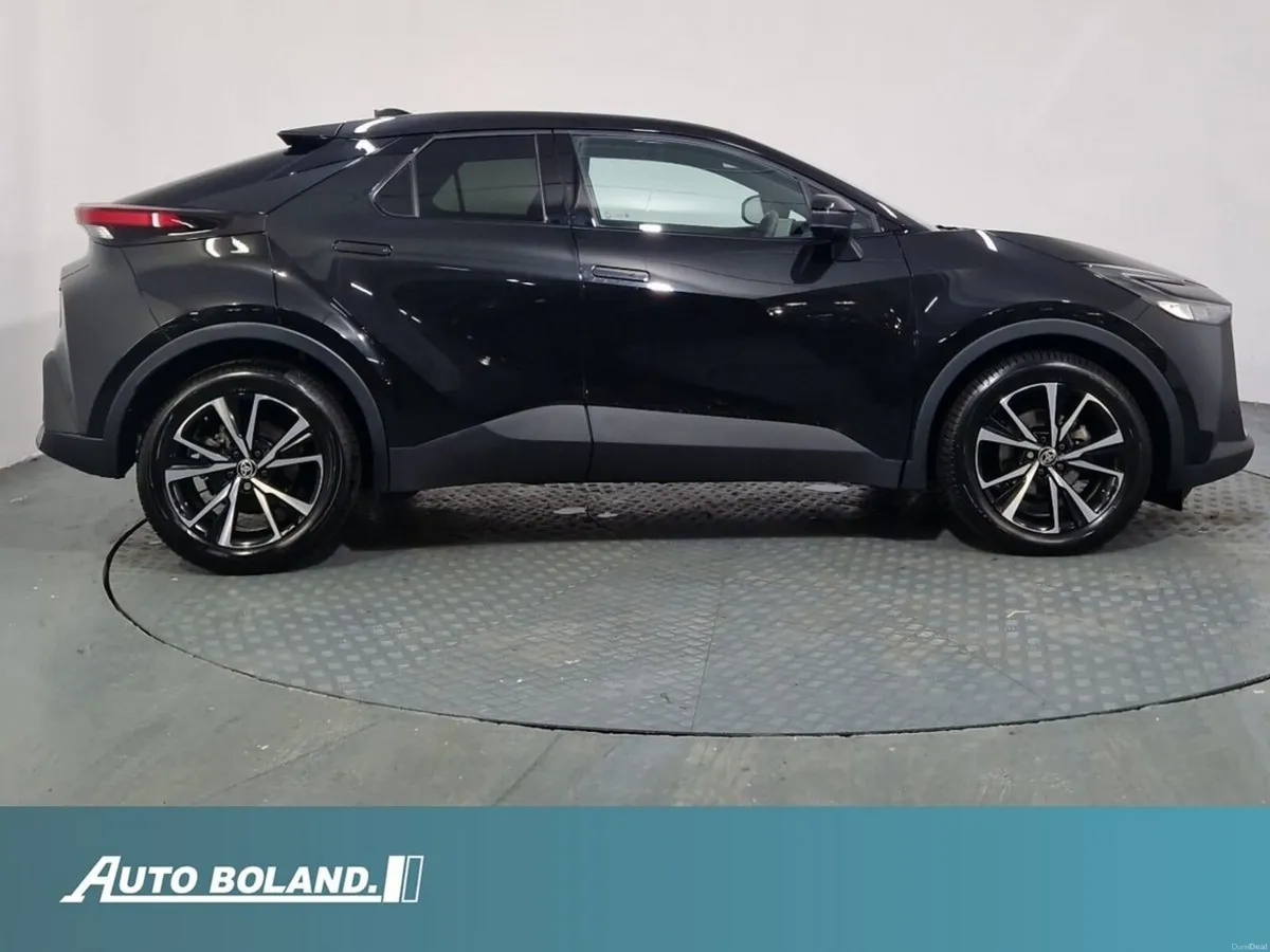 Toyota C-HR 1.8 HYBRID SPORT - Image 2