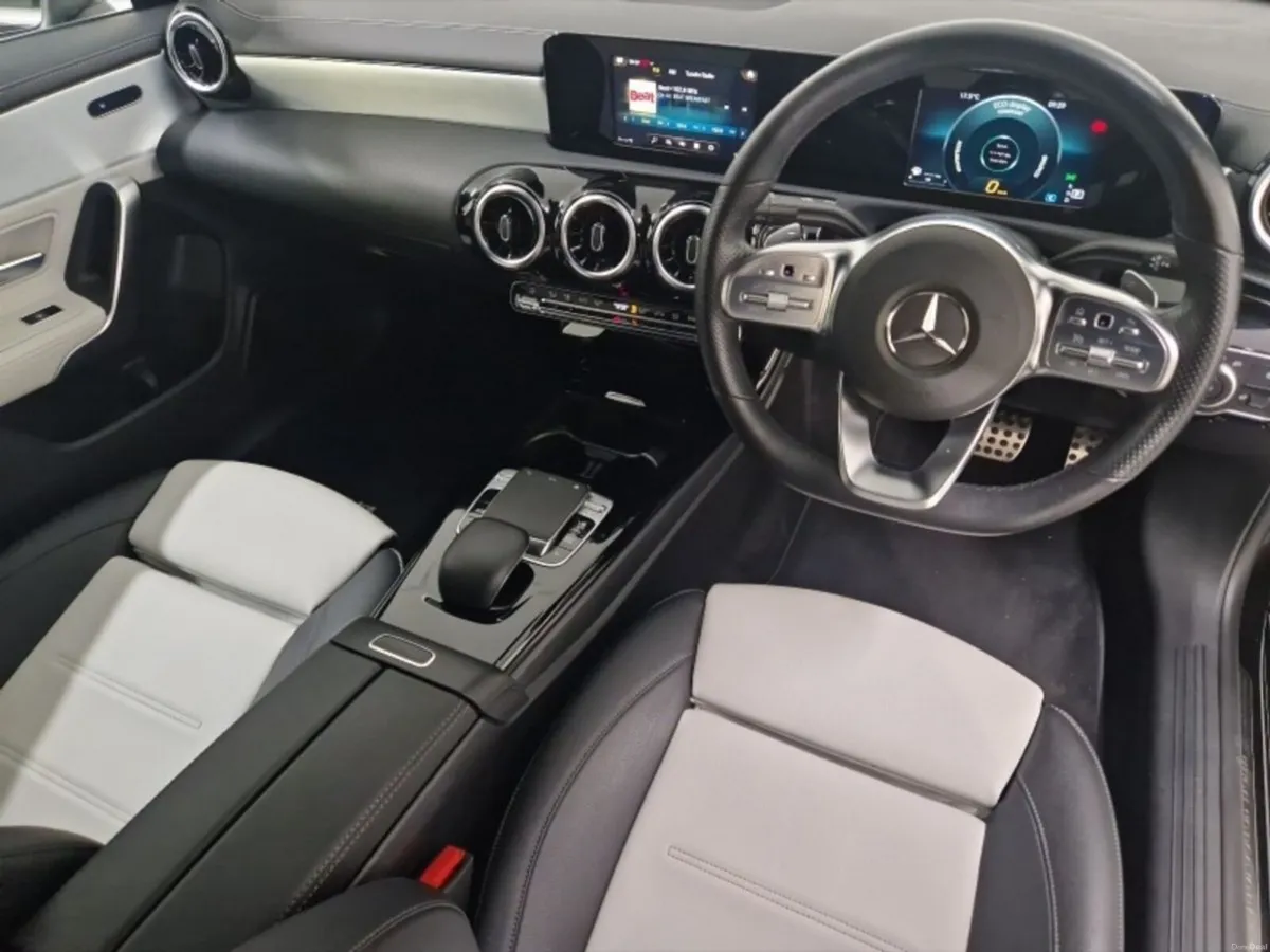 Mercedes-Benz CLA CLA180 Auto Style - Image 3