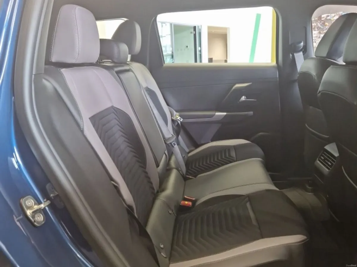 Jeep Compass "Altitude" e-Hybrid 1.2 145bhp - Image 5