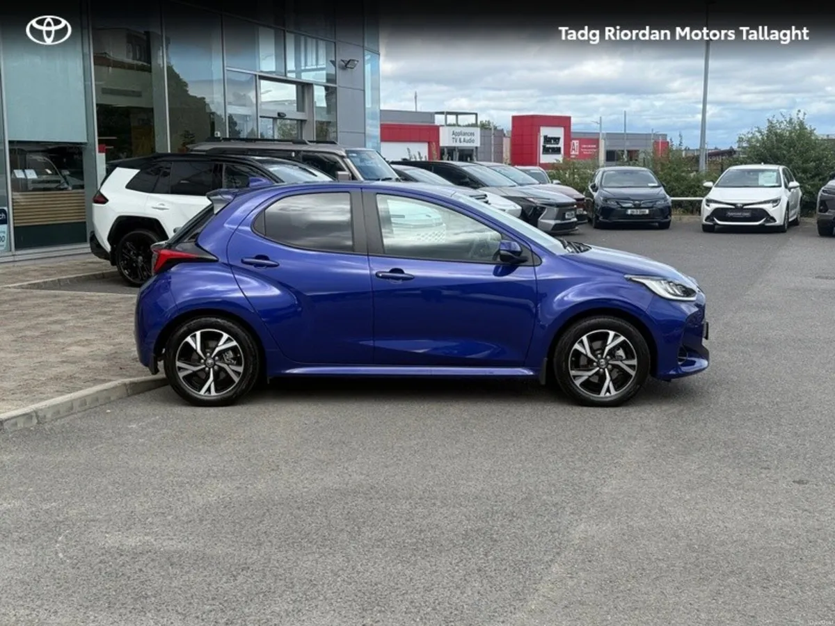 Toyota Yaris Yaris Hybrid 115 L-SPORT - Image 3