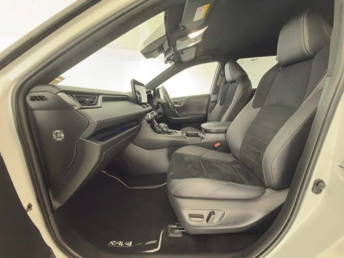 Toyota RAV4 GR Sport Plug-in Hybrid - Image 6