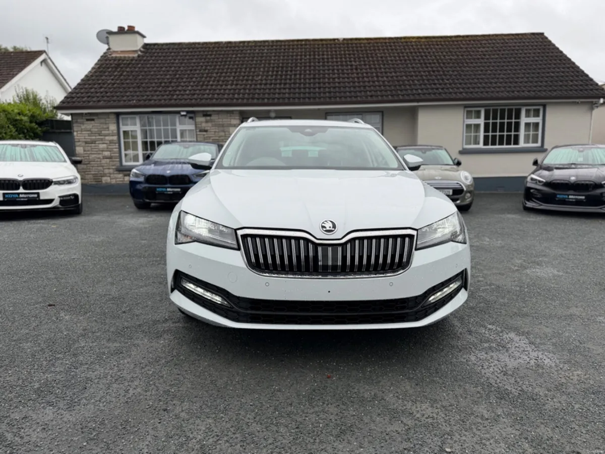Skoda Superb 2.0 TDI CR SE TECHNOLOGY 150 BHP MANU - Image 2