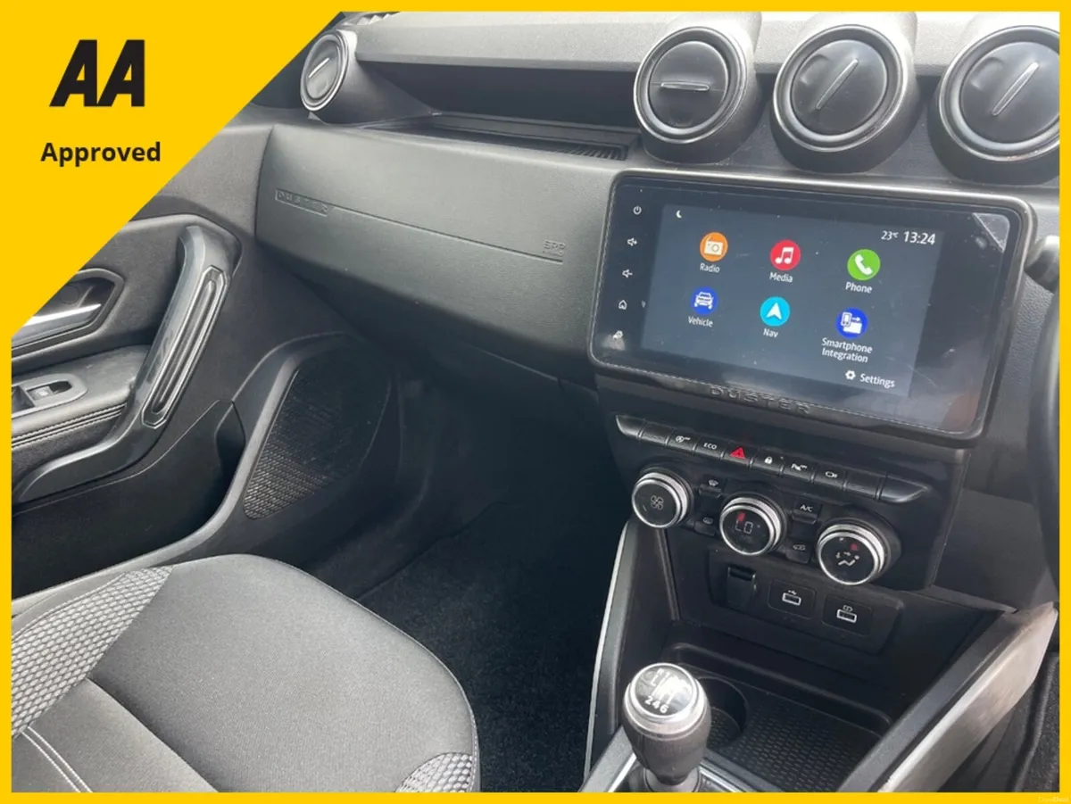 Dacia Duster PRESTIGE BLUE DCI 115 4 4X2 5DR - Image 3