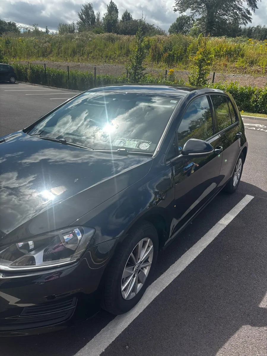 Volkswagen golf 141 (TAX &NCT) low miles - Image 2