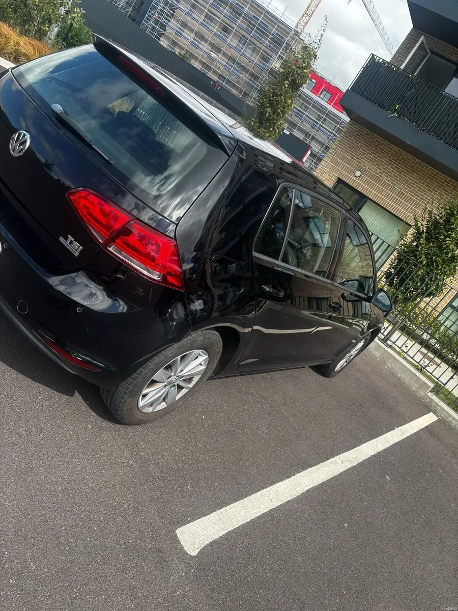 Volkswagen golf 141 (TAX &NCT) low miles - Image 3