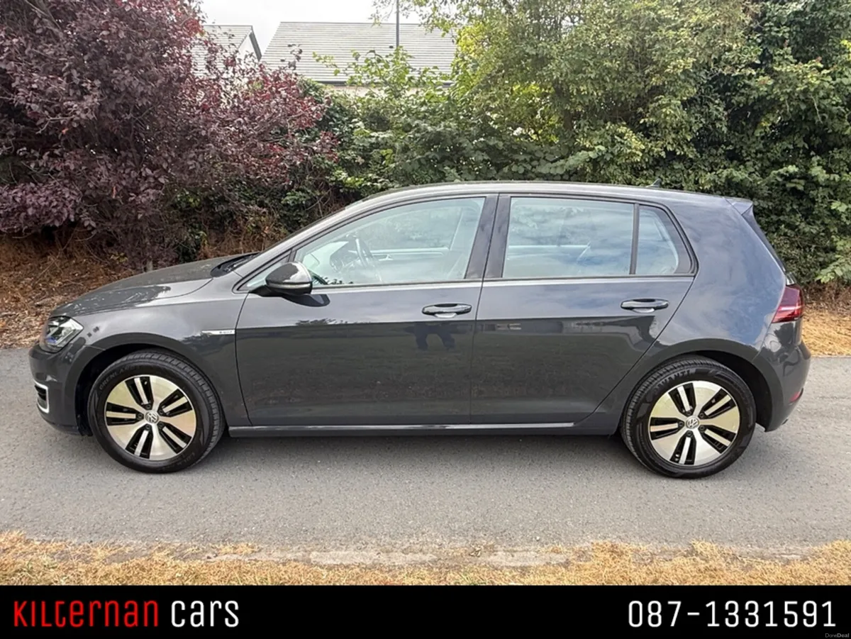 Volkswagen Golf 136PS 5DR AUTO E-GOLF - Image 5