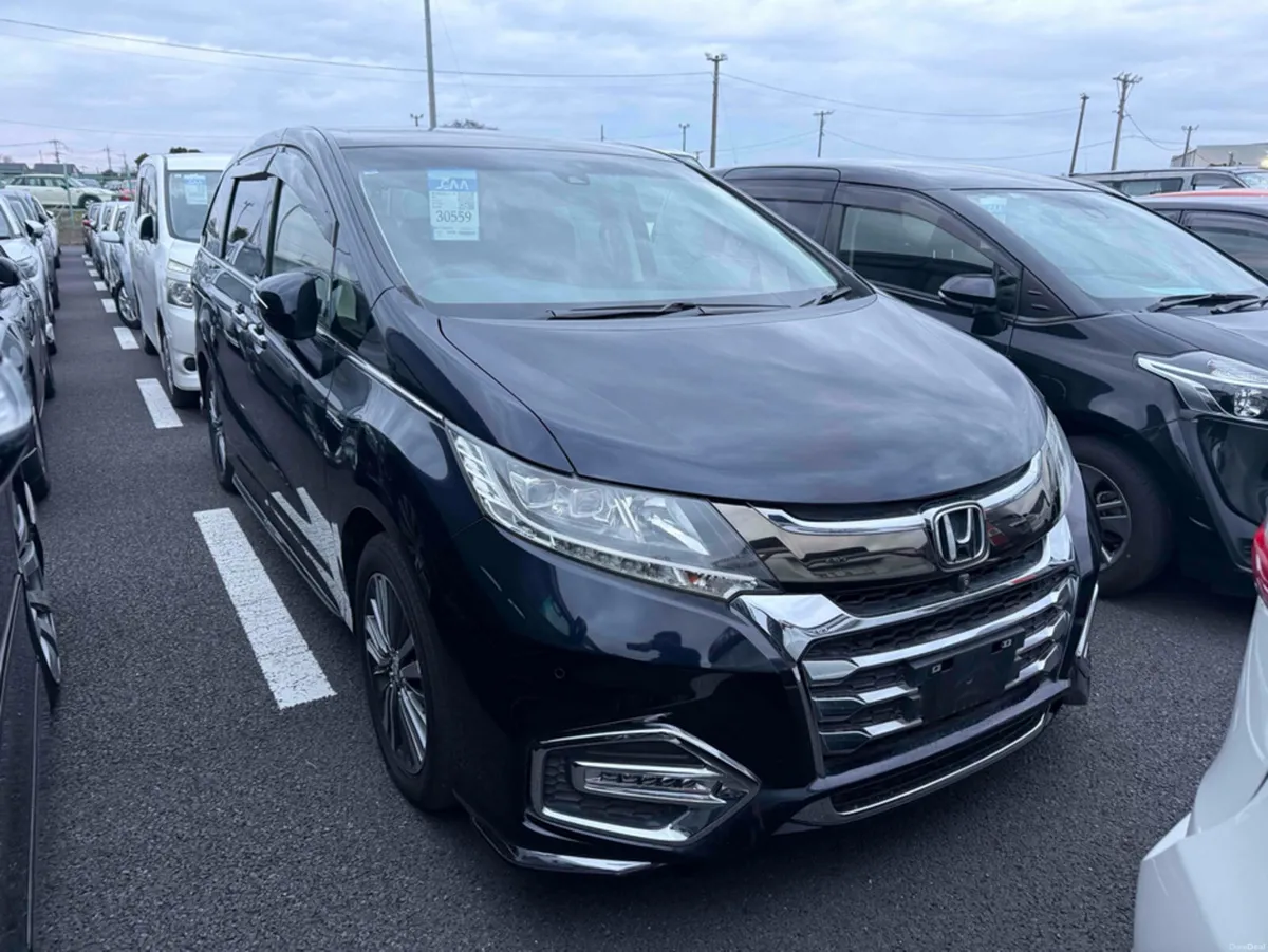 Honda Odyssey 7 SEATER ABSOLUTE EX AUTOMATIC HYBRI - Image 1