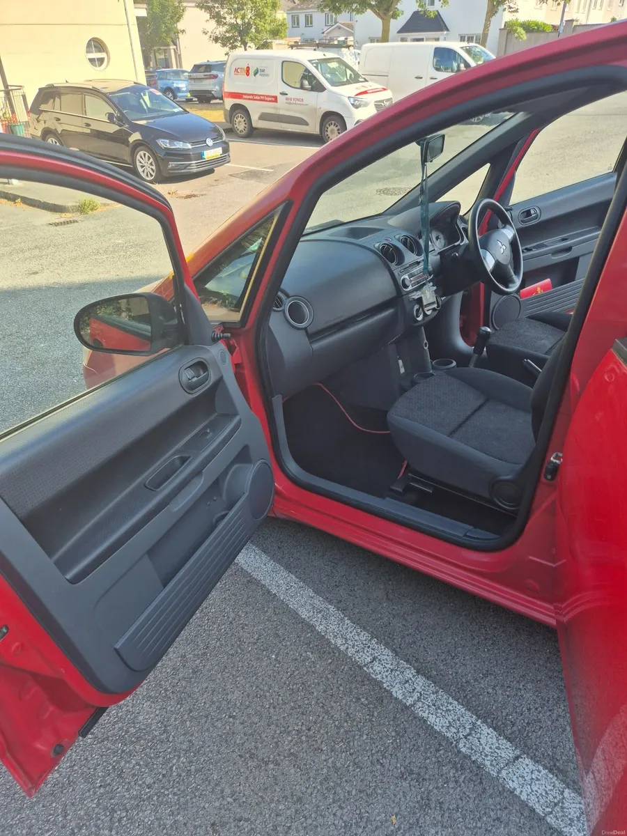 Mitsubishi Colt 2009 - Image 3