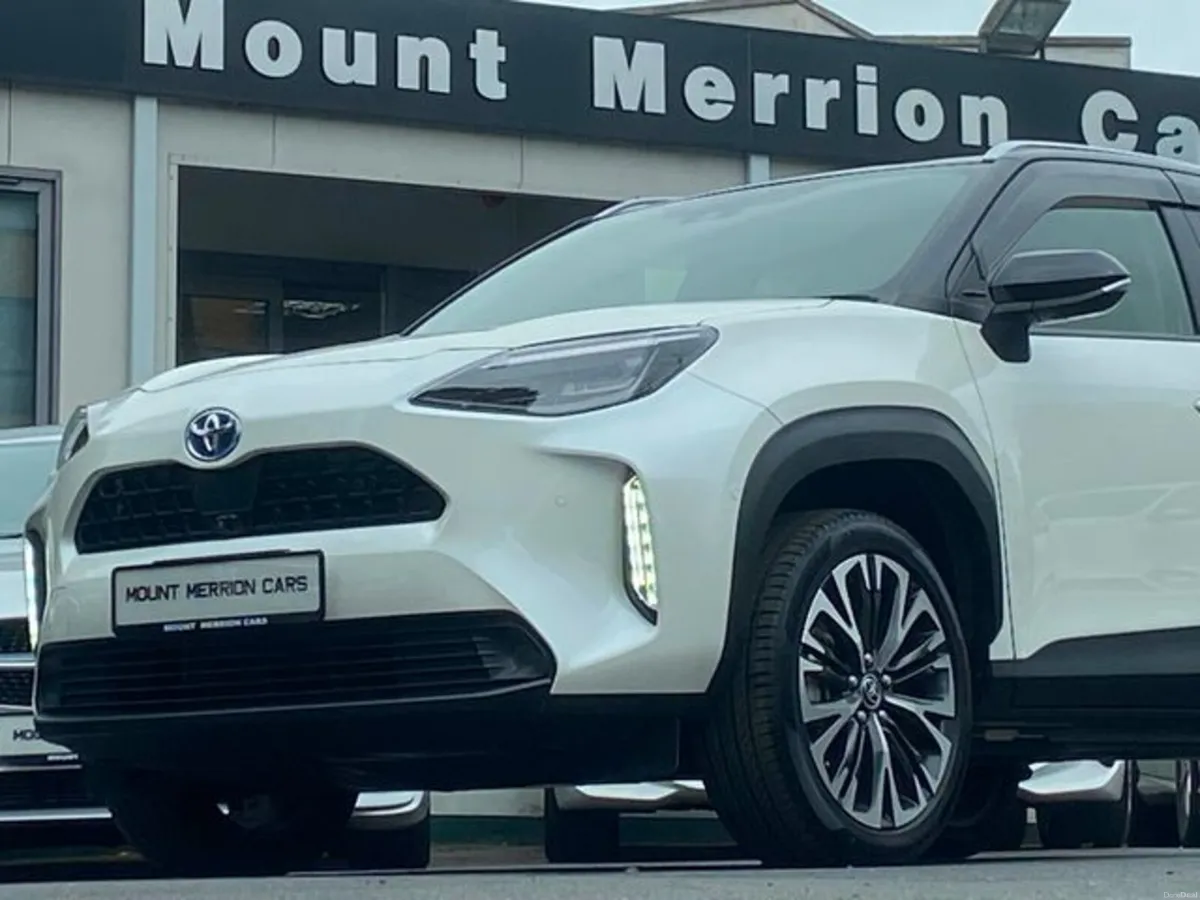 Toyota Yaris Cross Hybrid Auto Nice Spec - Image 2