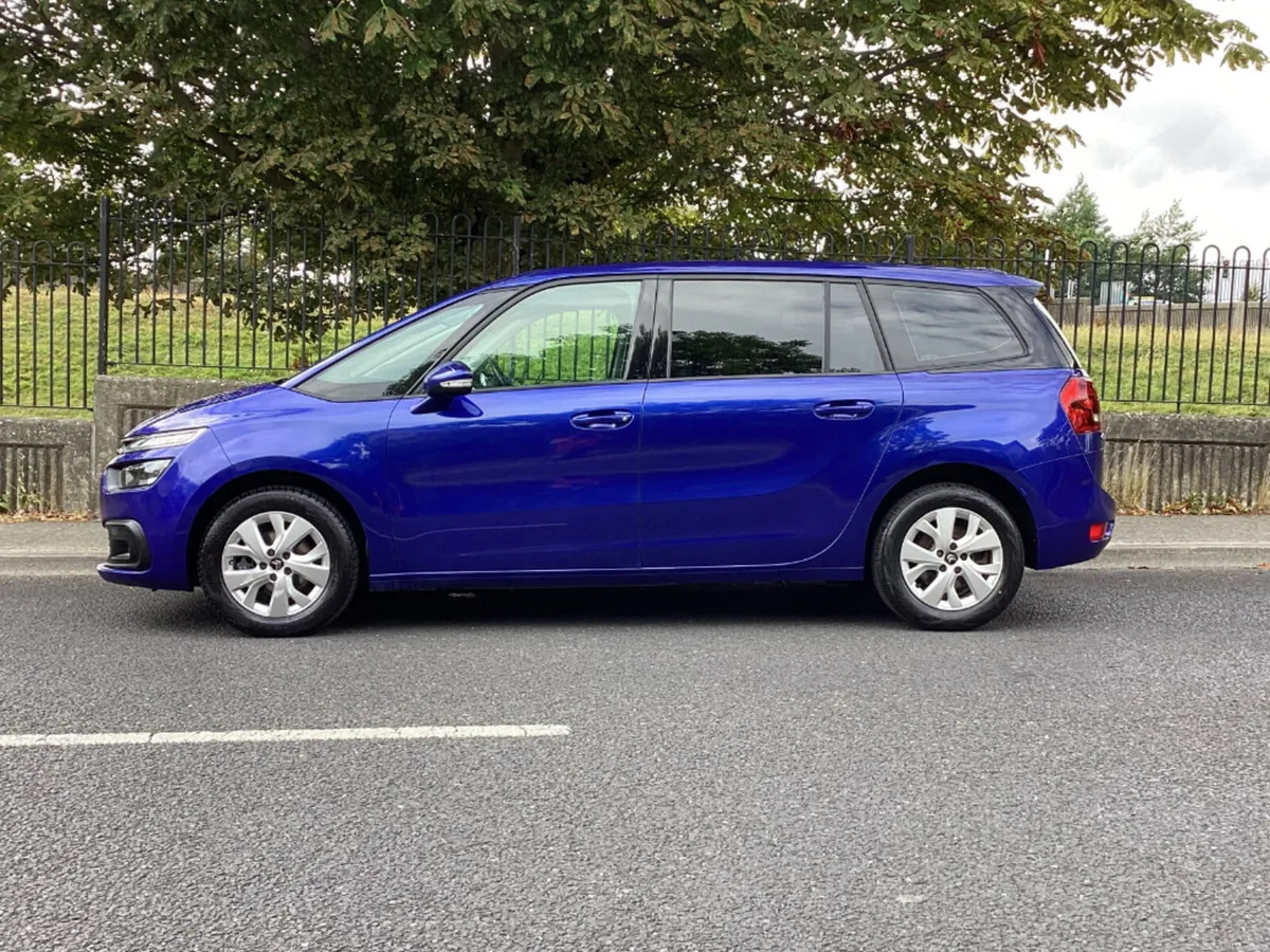 Citroen C4 Picasso Touch Edition Bluehdi 120 4DR - Image 6