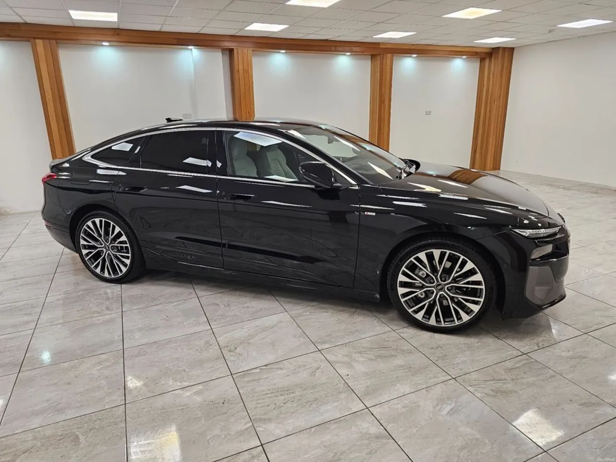 Audi A6 Sportback e-tron S LINE // 100kwh BATTERY - Image 6