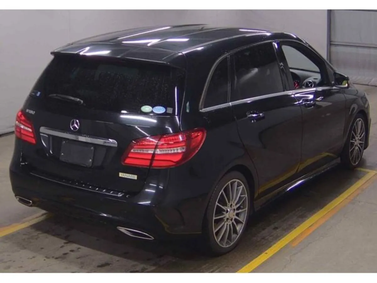 Mercedes-Benz B-Class 1.6 B180 Sports Radar Safety - Image 4