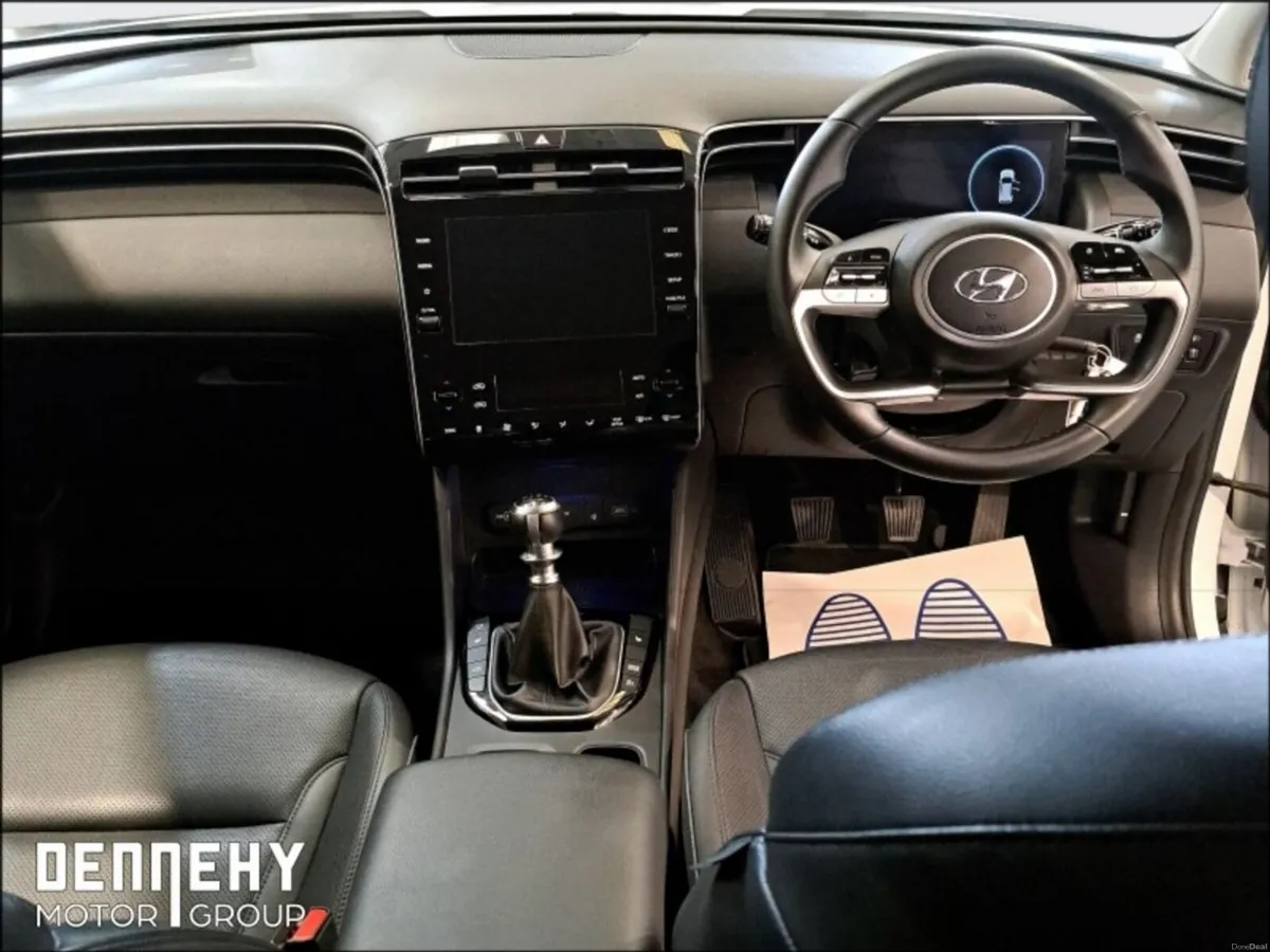 Hyundai Tucson 2WD Executive - Image 2