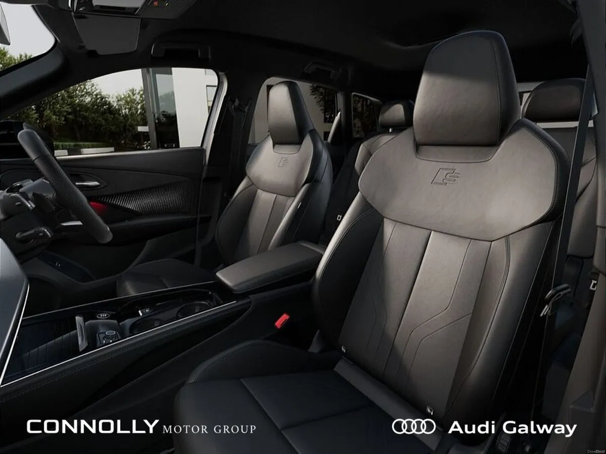 Audi Q3 TDI S-LINE 110 kW A/T ~BLACK EXTERIOR PACK - Image 5
